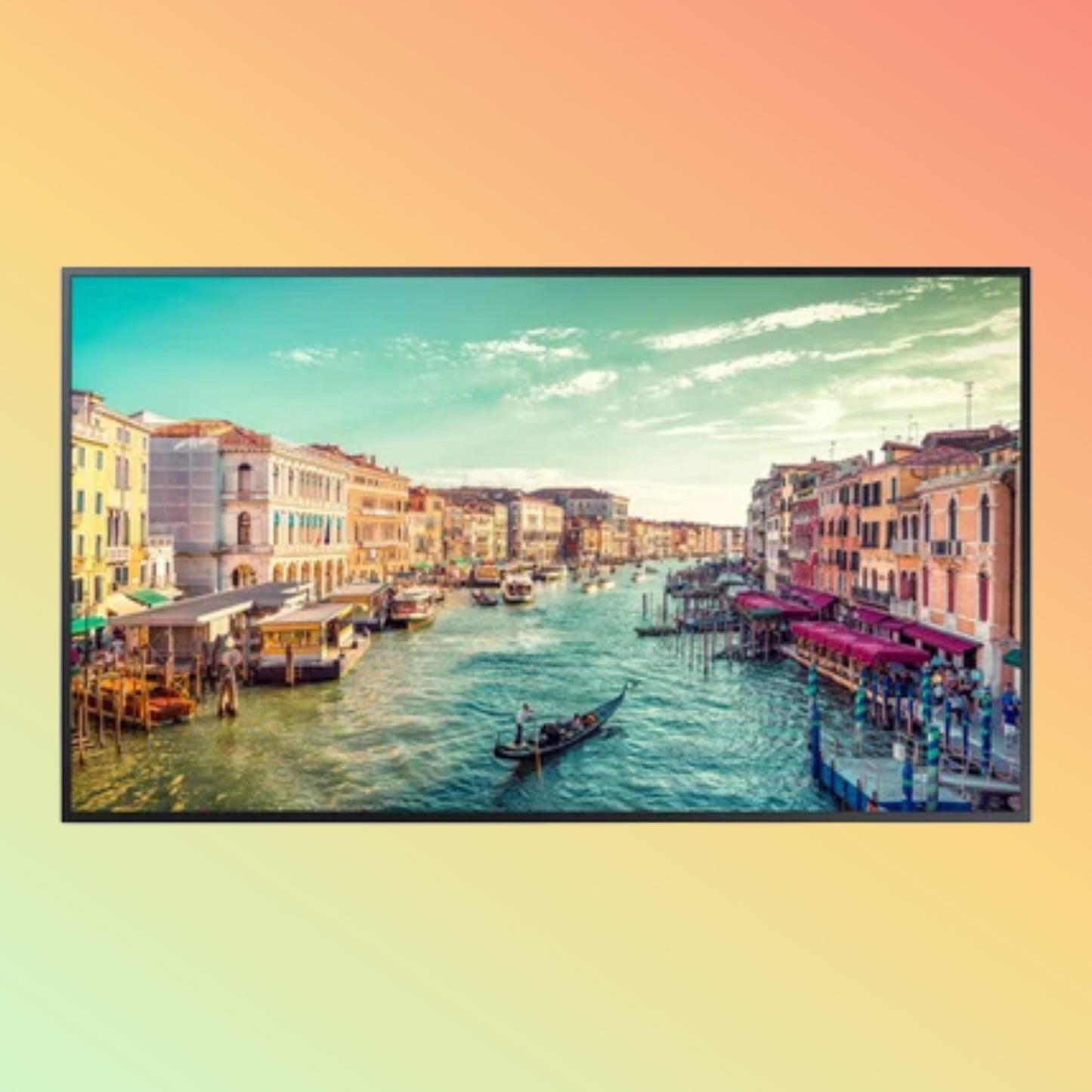 Samsung QE82R Flawless UHD resolution with Dynamic Crystal Color